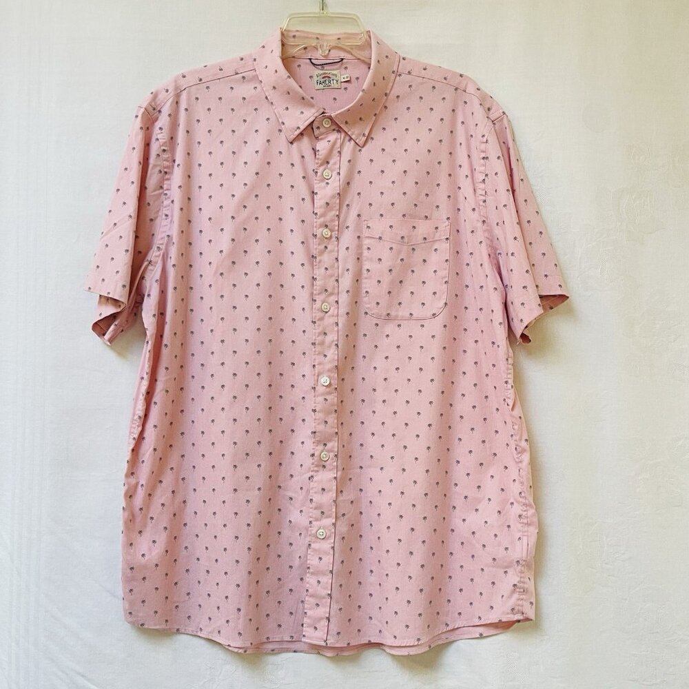 FAHERTY Shirt Mens XL Pink Palm Short Sleeve Button Down Organic Beach Travel